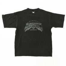 將圖片載入圖庫檢視器 RANDOMEFFECT Logo Stud Tee